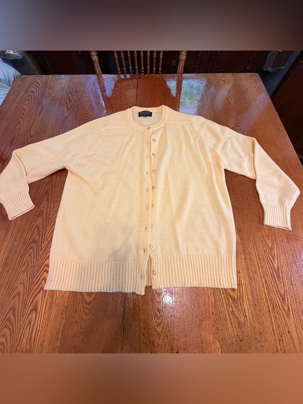 Vintage Helen Harper  Button-Front Cardigan in Pale Yellow/Cream 44 or XL